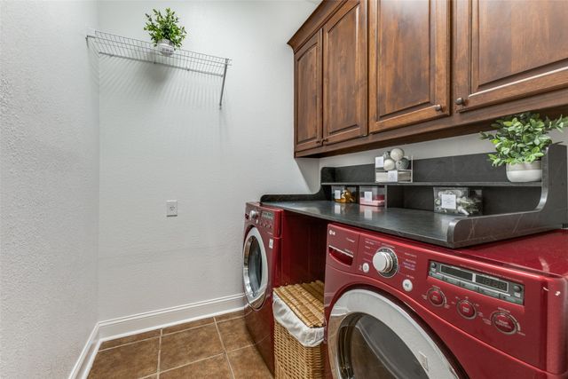 11327 Mounts Run Drive, Dallas, TX 75218