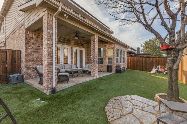 11327 Mounts Run Drive, Dallas, TX 75218