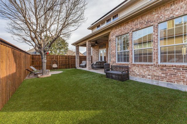11327 Mounts Run Drive, Dallas, TX 75218