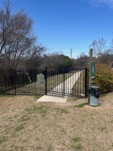 11327 Mounts Run Drive, Dallas, TX 75218