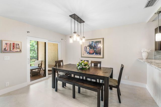 6044 Glendale Drive, Boca Raton, FL 33433