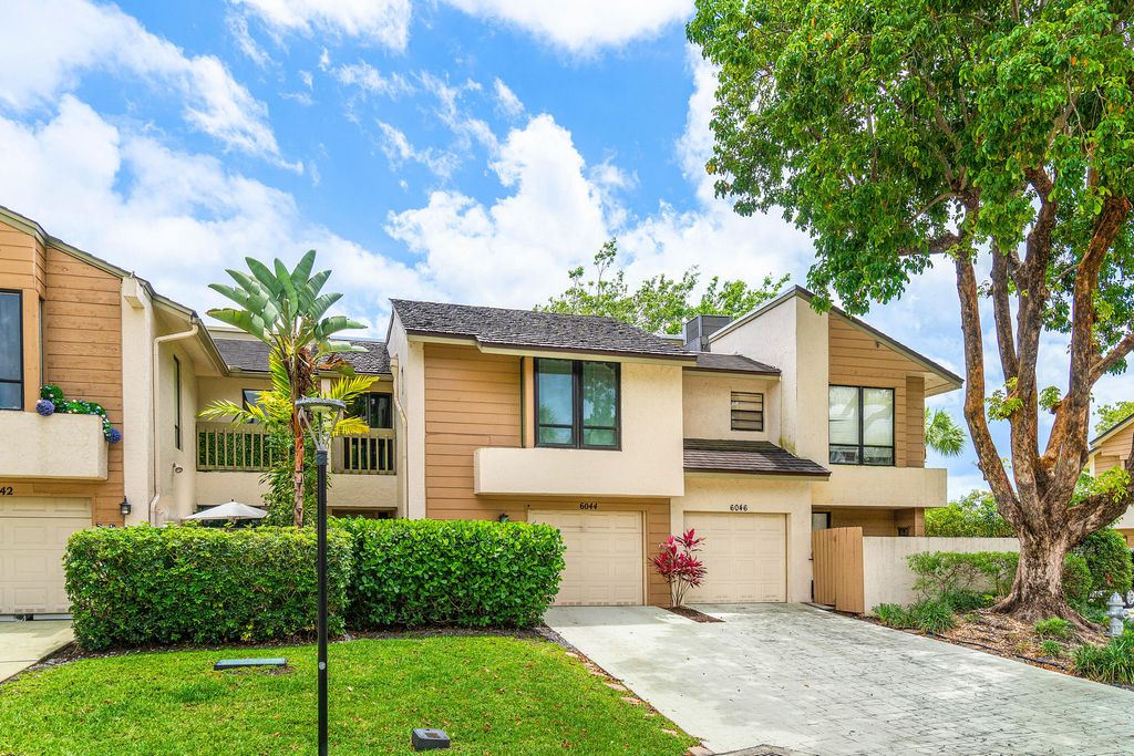 6044 Glendale Drive, Boca Raton, FL 33433
