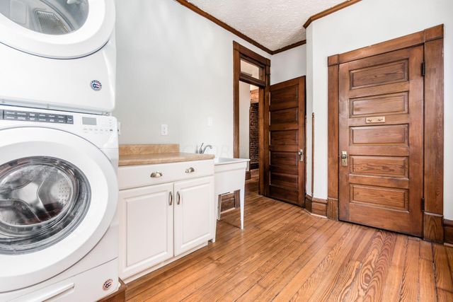 104 Thurman Avenue, Columbus, OH 43206