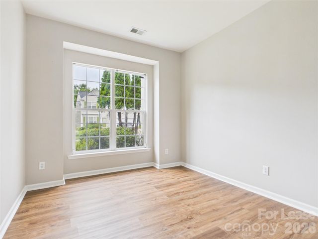 2204 Arbor Vista Drive, Charlotte, NC 28262