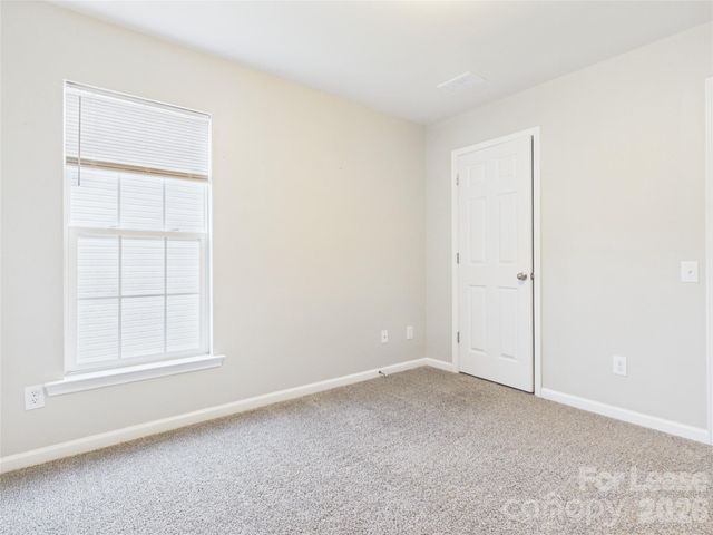 2204 Arbor Vista Drive, Charlotte, NC 28262