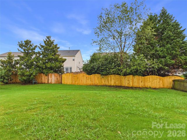 2204 Arbor Vista Drive, Charlotte, NC 28262