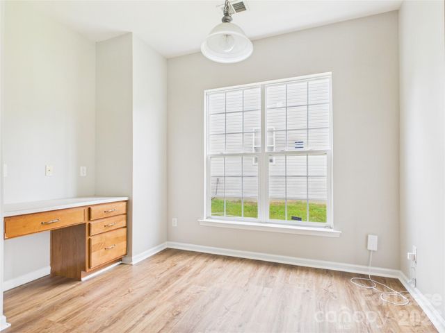 2204 Arbor Vista Drive, Charlotte, NC 28262