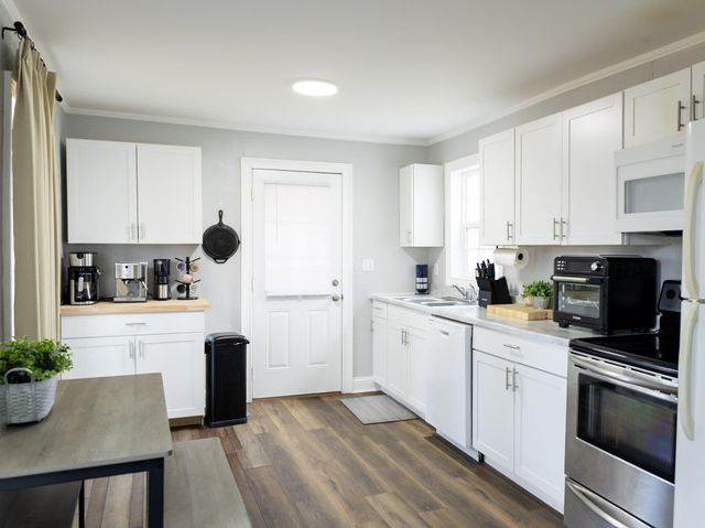 406 Jenkins Road, Rossville, GA 30741