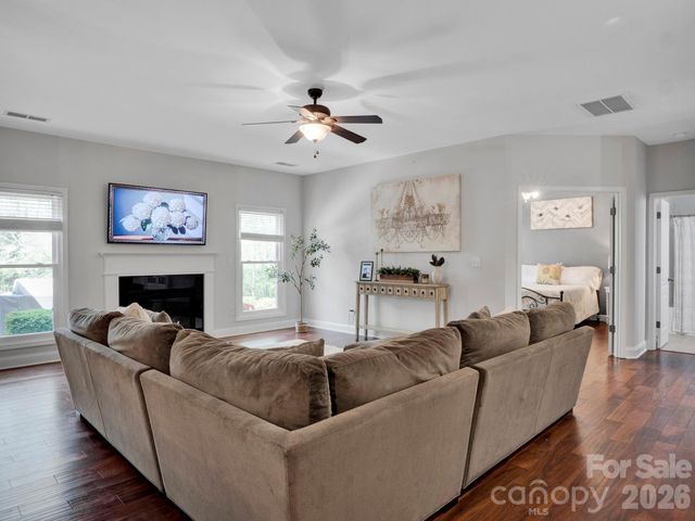 1800 Robbins Meadows Drive, Waxhaw, NC 28173