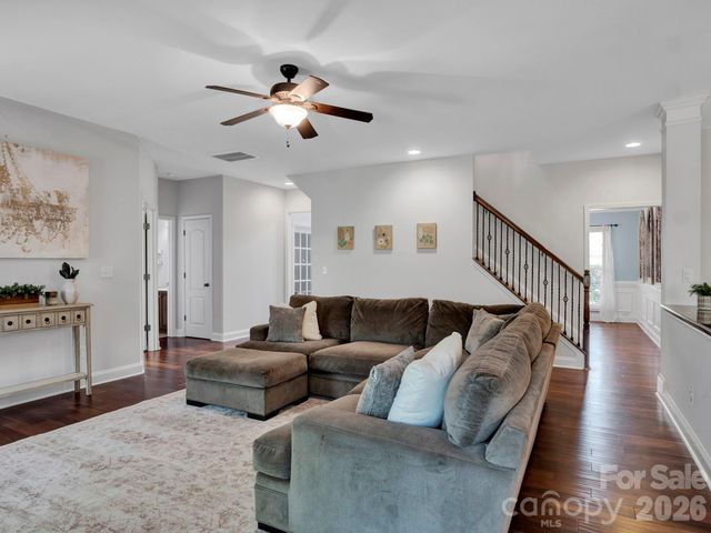 1800 Robbins Meadows Drive, Waxhaw, NC 28173