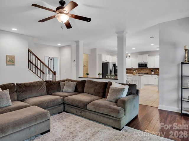 1800 Robbins Meadows Drive, Waxhaw, NC 28173