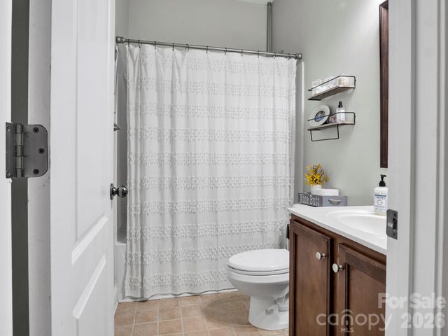 1800 Robbins Meadows Drive, Waxhaw, NC 28173