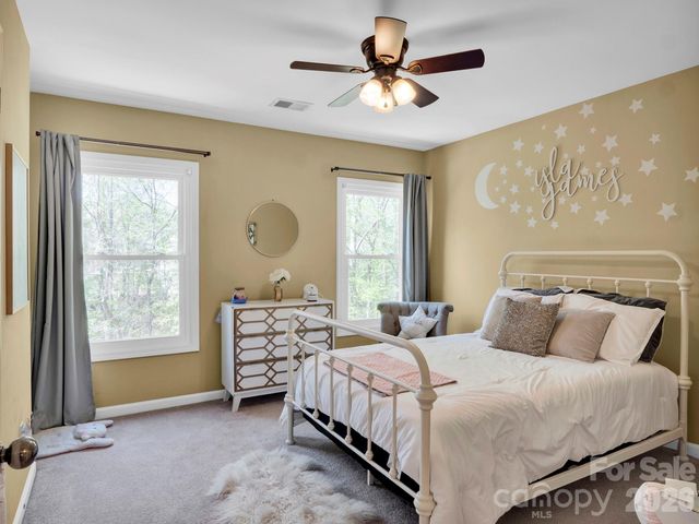 1800 Robbins Meadows Drive, Waxhaw, NC 28173