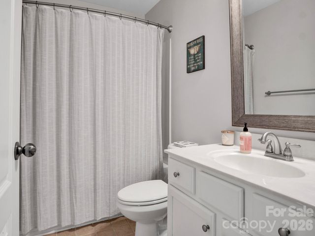 1800 Robbins Meadows Drive, Waxhaw, NC 28173