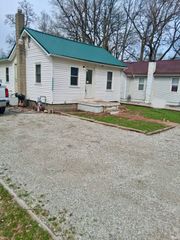 56609 Best Avenue, Elkhart, IN 46516
