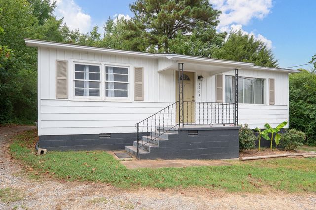 1204 W Main Street, Heber Springs, AR 72543