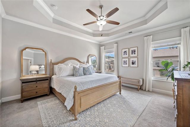 1094 Township Square, Alpharetta, GA 30022