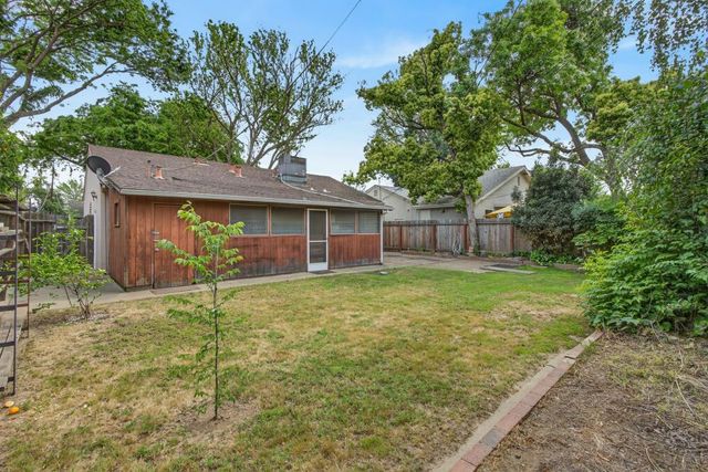 1342 62nd St, Sacramento, CA 95819