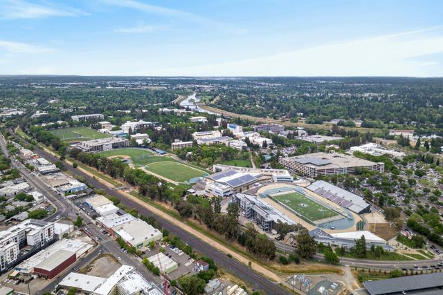 1342 62nd St, Sacramento, CA 95819