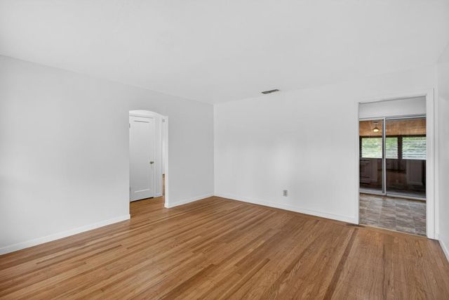 1342 62nd St, Sacramento, CA 95819