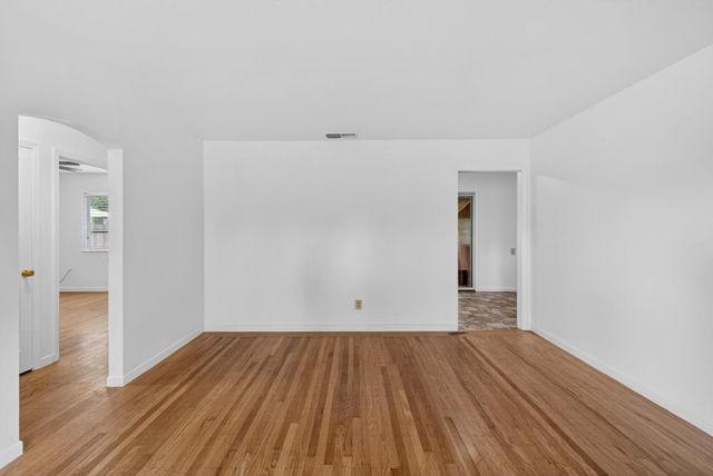 1342 62nd St, Sacramento, CA 95819