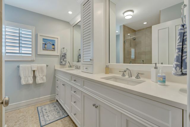 1201 Captains Way, Jupiter, FL 33477