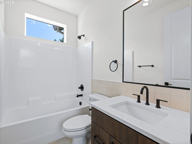 3215 Se 28th Ave, Portland, OR 97202