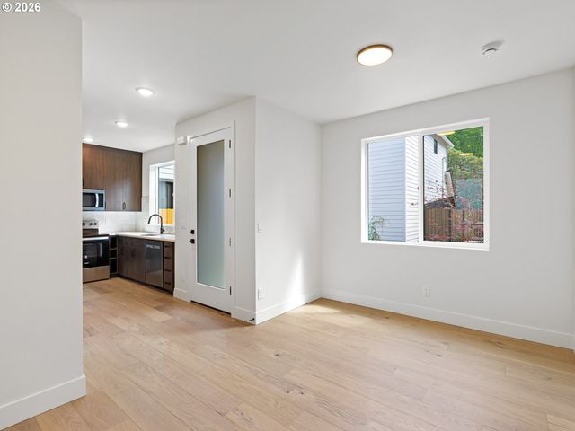 3215 Se 28th Ave, Portland, OR 97202
