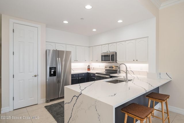 540 S Banana River Drive, 305, Merritt Island, FL 32952