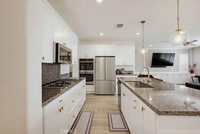 27376 Big Bend Drive, Menifee, CA 92585