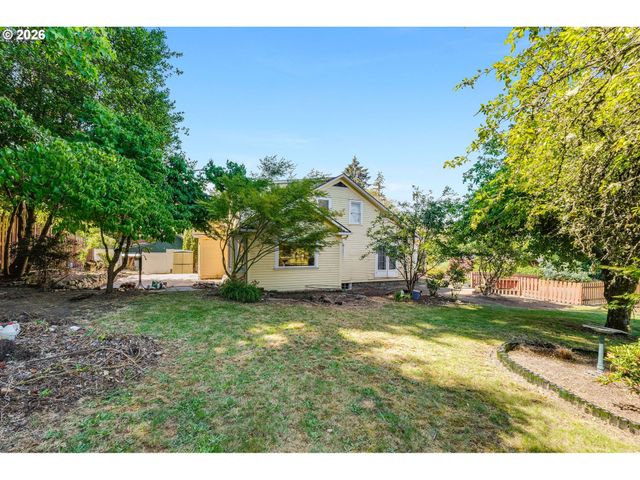 8936 Sw 8TH Ave, Portland, OR 97219