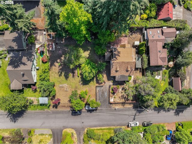 8936 Sw 8TH Ave, Portland, OR 97219