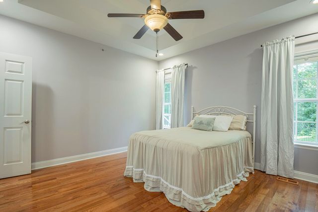 8327 Grinder Creek Place, Chattanooga, TN 37421