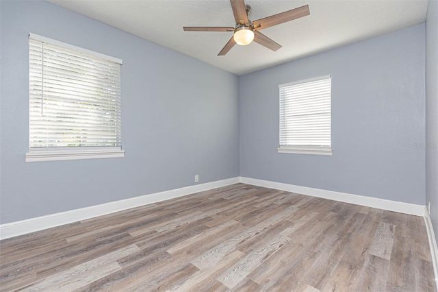 3911 W TYSON AVENUE, Tampa, FL 33611