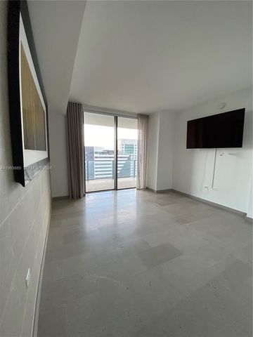 88 SW 7th St 1904, Miami, FL 33130