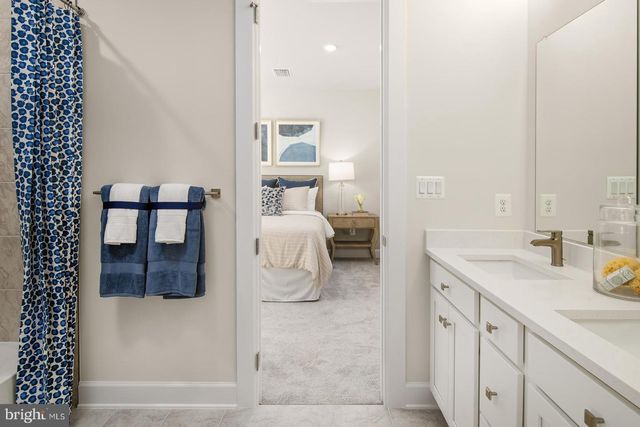 2800 BRAZIER LN, Exton, PA 19341