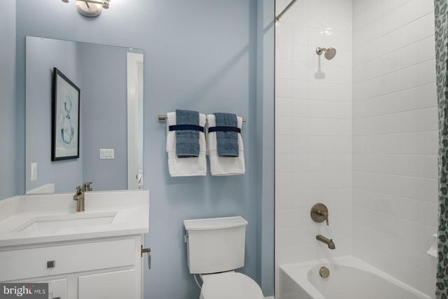 2800 BRAZIER LN, Exton, PA 19341