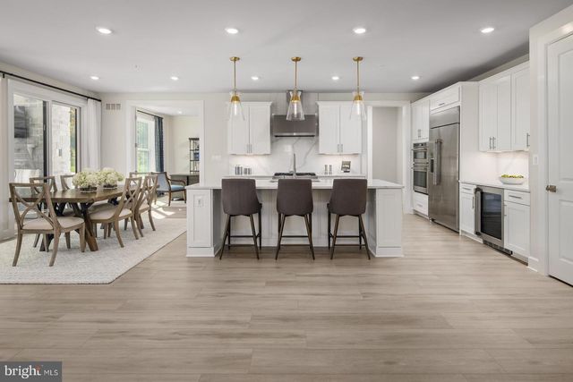 2800 BRAZIER LN, Exton, PA 19341