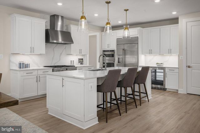 2800 BRAZIER LN, Exton, PA 19341