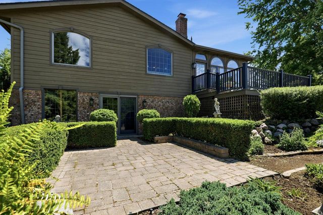 W1325 Hemauer DRIVE, New Holstein, WI 53061