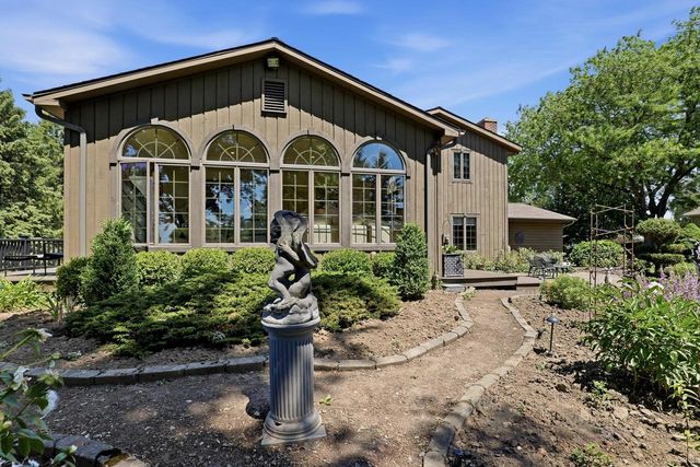 W1325 Hemauer DRIVE, New Holstein, WI 53061