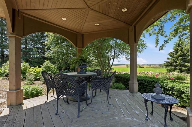 W1325 Hemauer DRIVE, New Holstein, WI 53061
