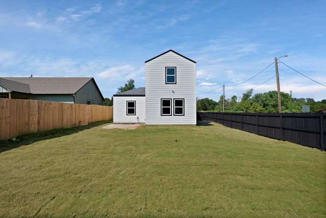 5905 Collins Court, Granbury, TX 76048