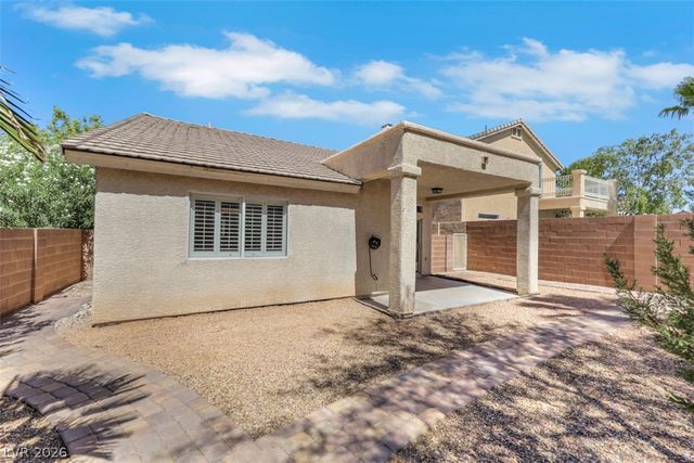 1705 Eagle Peak Way, Las Vegas, NV 89134