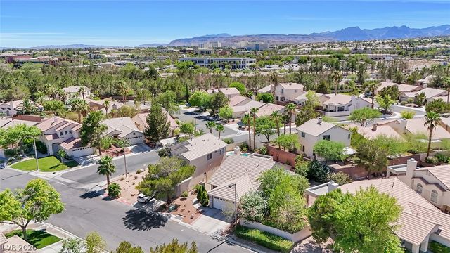 1705 Eagle Peak Way, Las Vegas, NV 89134