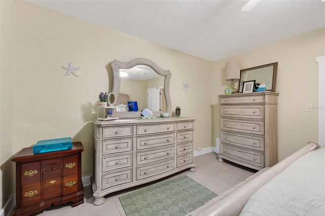 908 VILLAS DRIVE 29, Venice, FL 34285