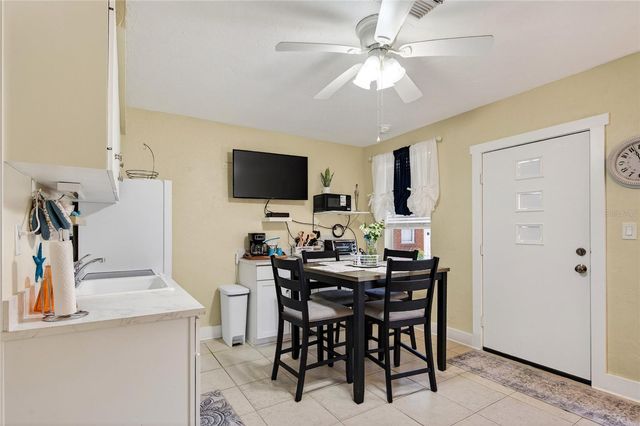908 VILLAS DRIVE 29, Venice, FL 34285