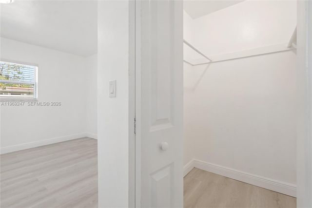 3341 NW 7th St, Lauderhill, FL 33311