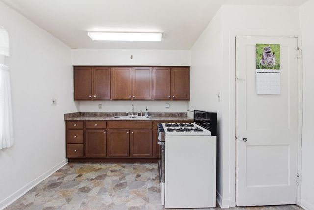 908 Upston St, Port Vue, PA 15133