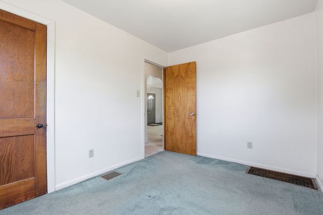 908 Upston St, Port Vue, PA 15133